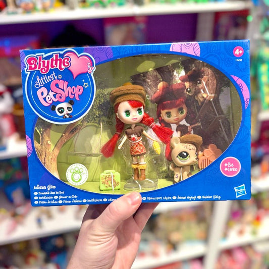 Littlest Pet Shop: Blythe Doll & Pet - Autumn Glam Playset - B6 + 1620 (NIB, new in box, 2010) - PopCultGang