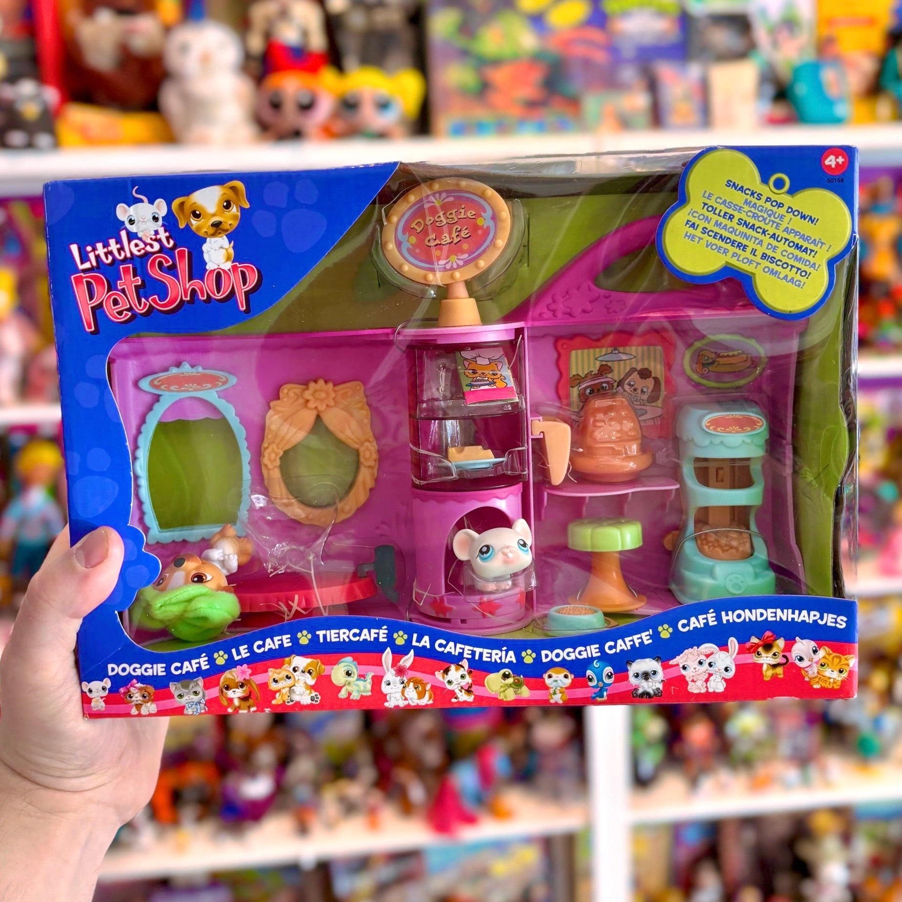 Littlest Pet Shop: Doggie Café/Doggie Diner (European variant, NIB, 2000s) - PopCultGang