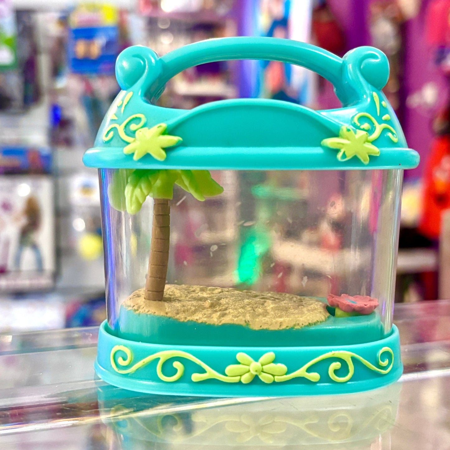 Littlest Pet Shop: Portable Pets Terrarium (2000s) - PopCultGang