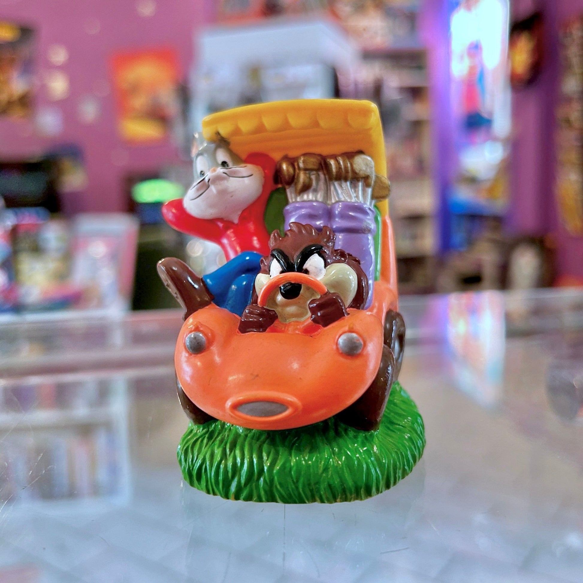 Looney Tunes: Bugs Bunny & Taz in Golf Cart PVC Figure (90s) - PopCultGang