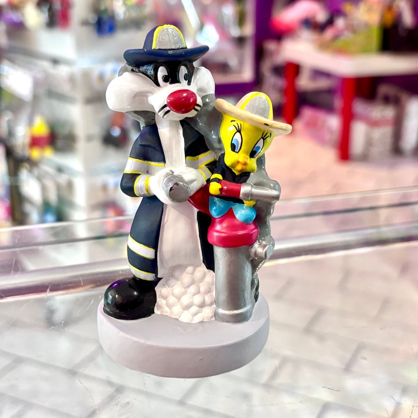 Looney Tunes: Sylvester and Tweety as Firemen Figure PVC (90s) - PopCultGang
