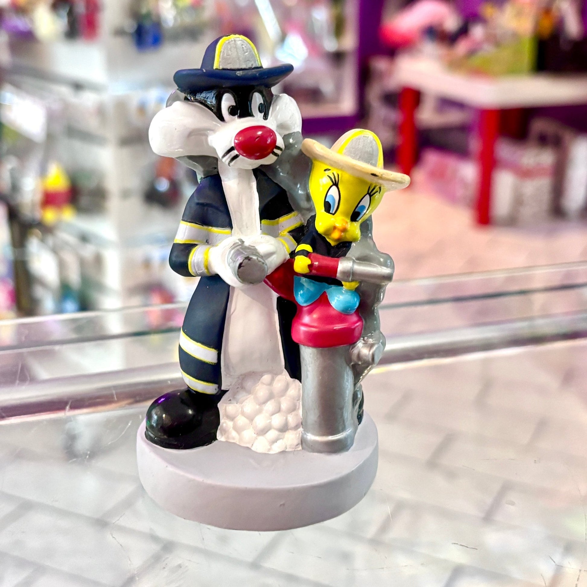 Looney Tunes: Sylvester and Tweety as Firemen Figure PVC (90s) - PopCultGang