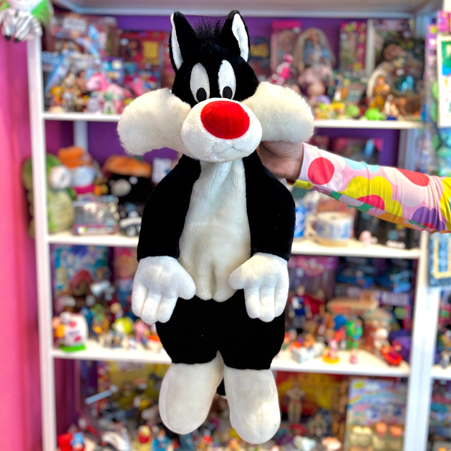 Looney Tunes: Sylvester The Cat 45cm plush (90s) - PopCultGang