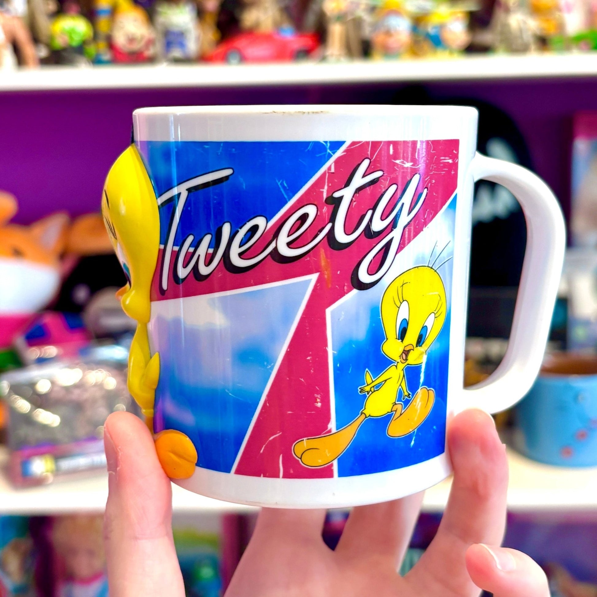 Looney Tunes: Tweety 3D Plastic Mug (Warner Bros., 90s) - PopCultGang