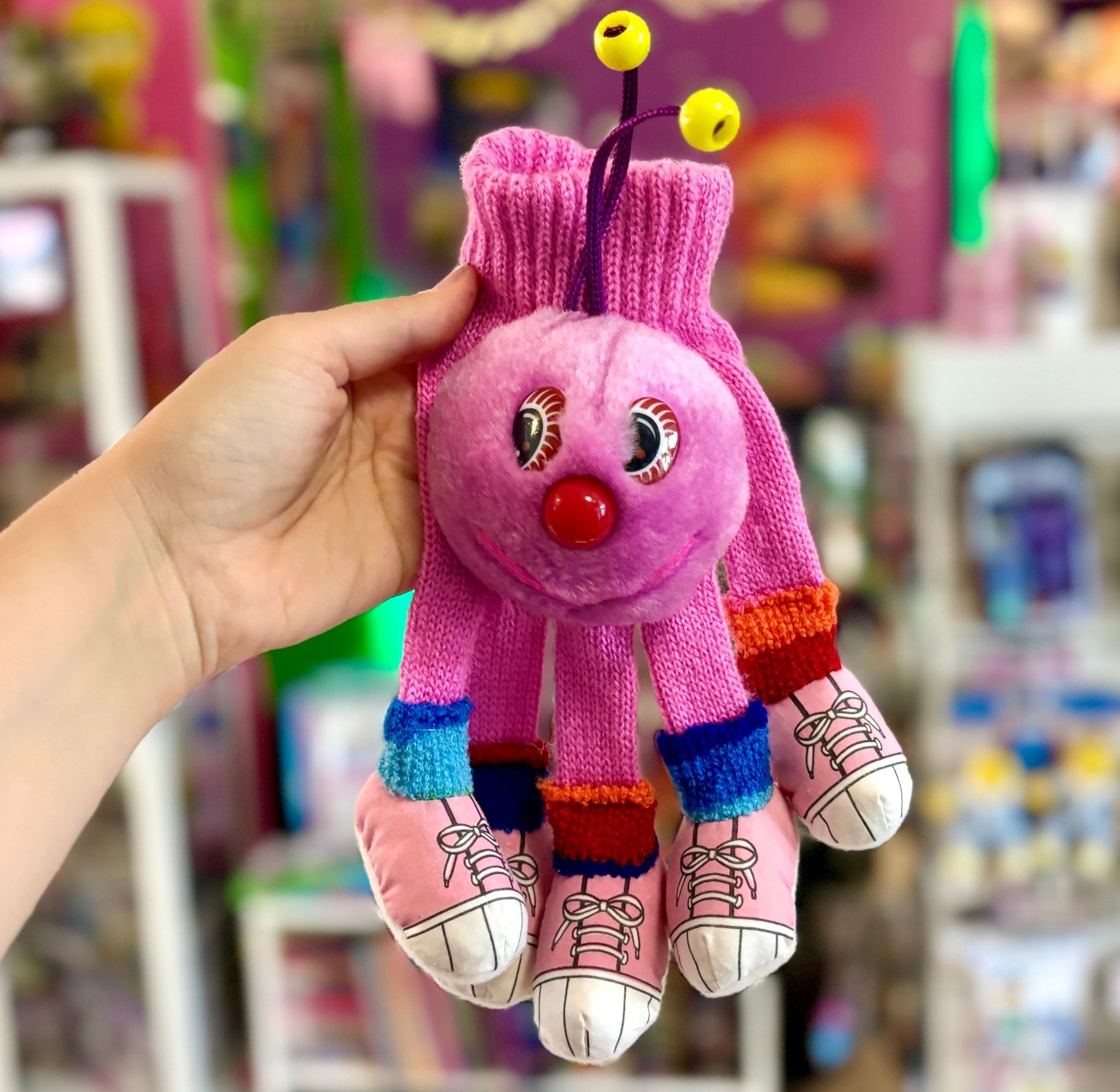 Lots - A - Lots - A - Leggggggs: Pink Caterpillar Glove (80s) - PopCultGang