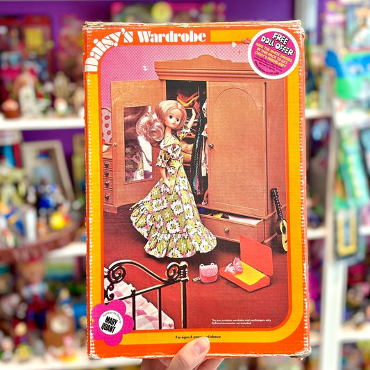 Mary Quants Daisy: Daisy's Wardrobe Furniture (boxed, 70s) - PopCultGang