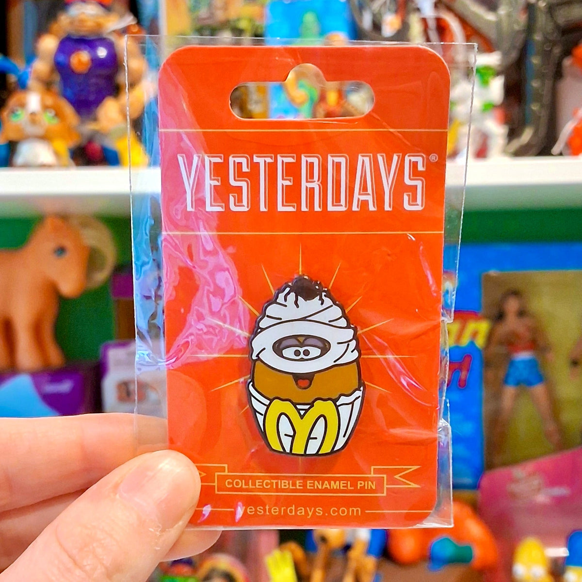 McNugget Buddies - Mummy McNugget Enamel Pin (Yesterdays, SDCC Exclusive 2026) - PopCultGang