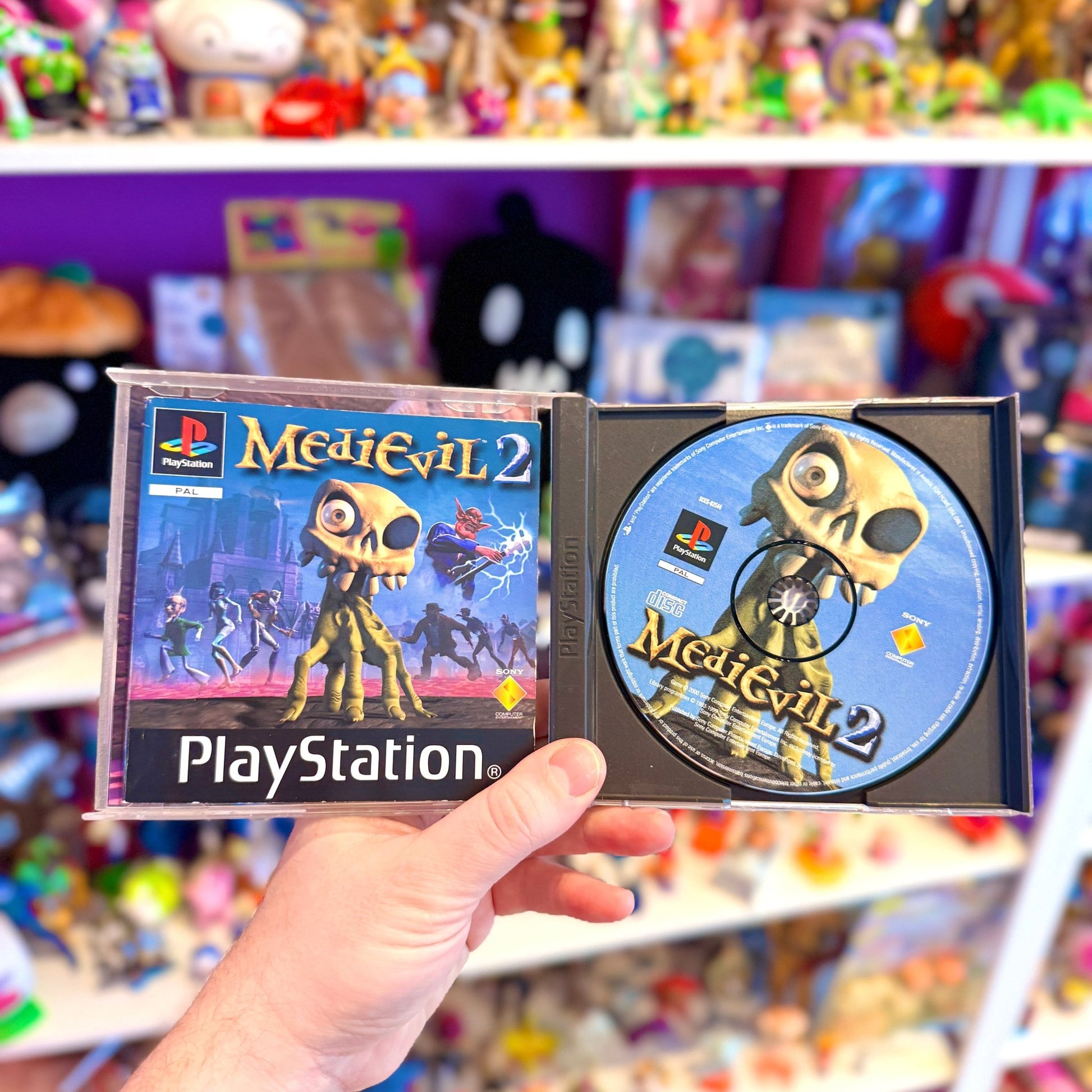 Medievil 2 (PS1) - PopCultGang