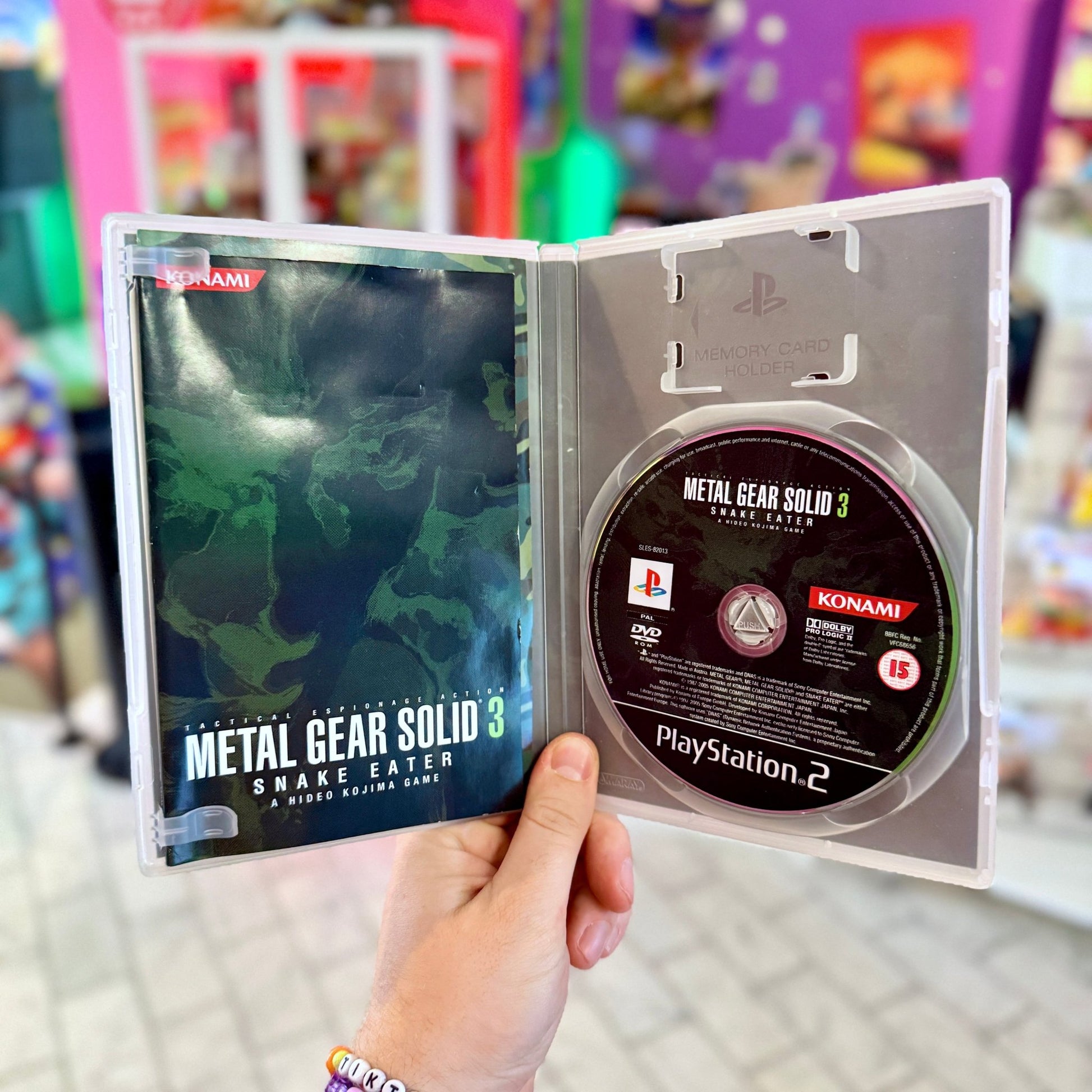 Metal Gear Solid 3: Snake Eater (PS2) - PopCultGang