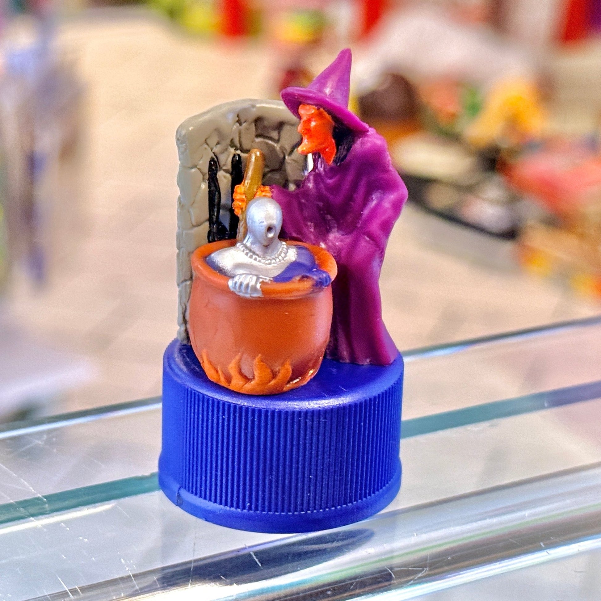 Monsters Meet Pepsi - Man: Witch - Pepsi Bottle Cap Figure (Japan Exclusive, 2000s) - PopCultGang