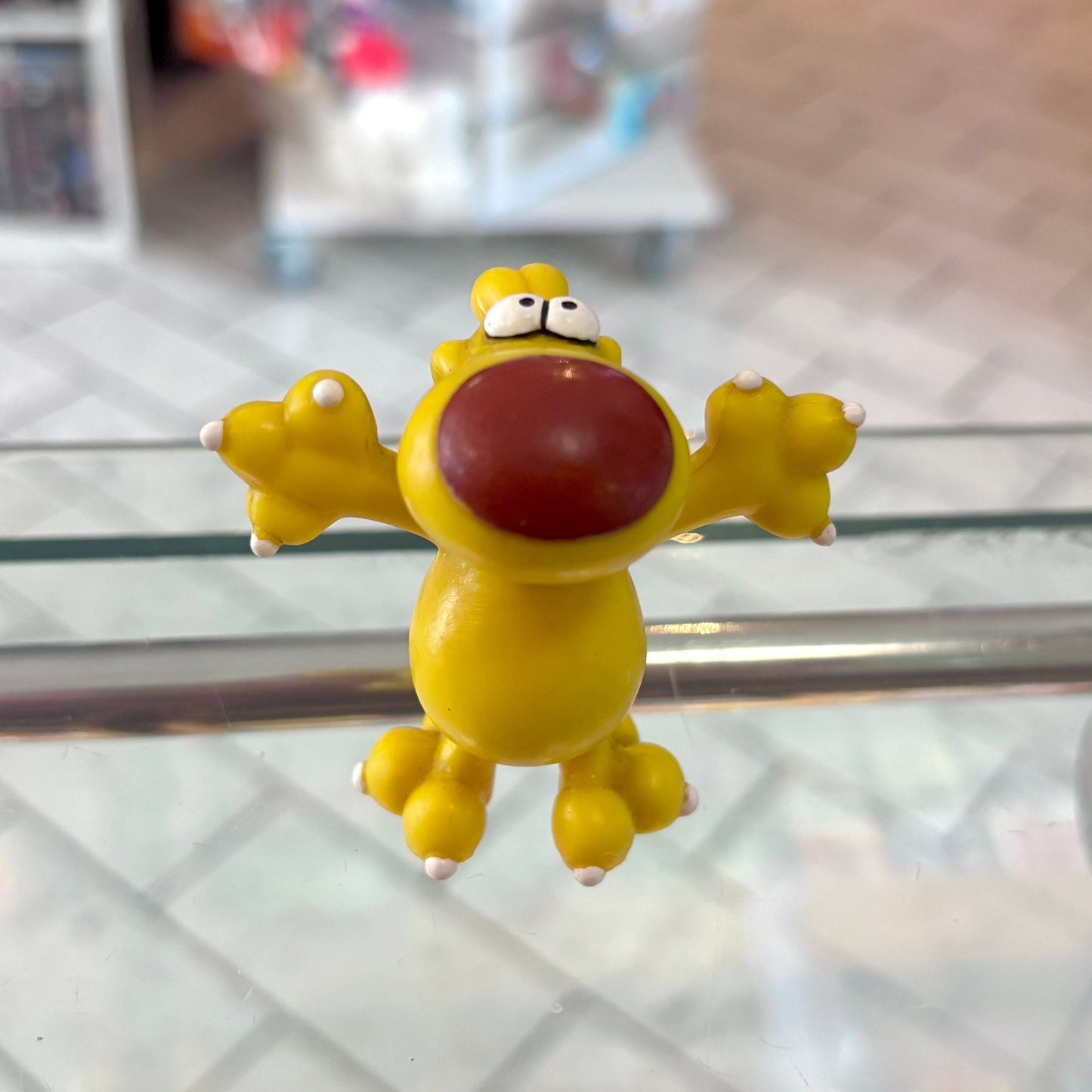 Mother Goose and Grimm: Grimmy Dog Figure (90s) - PopCultGang