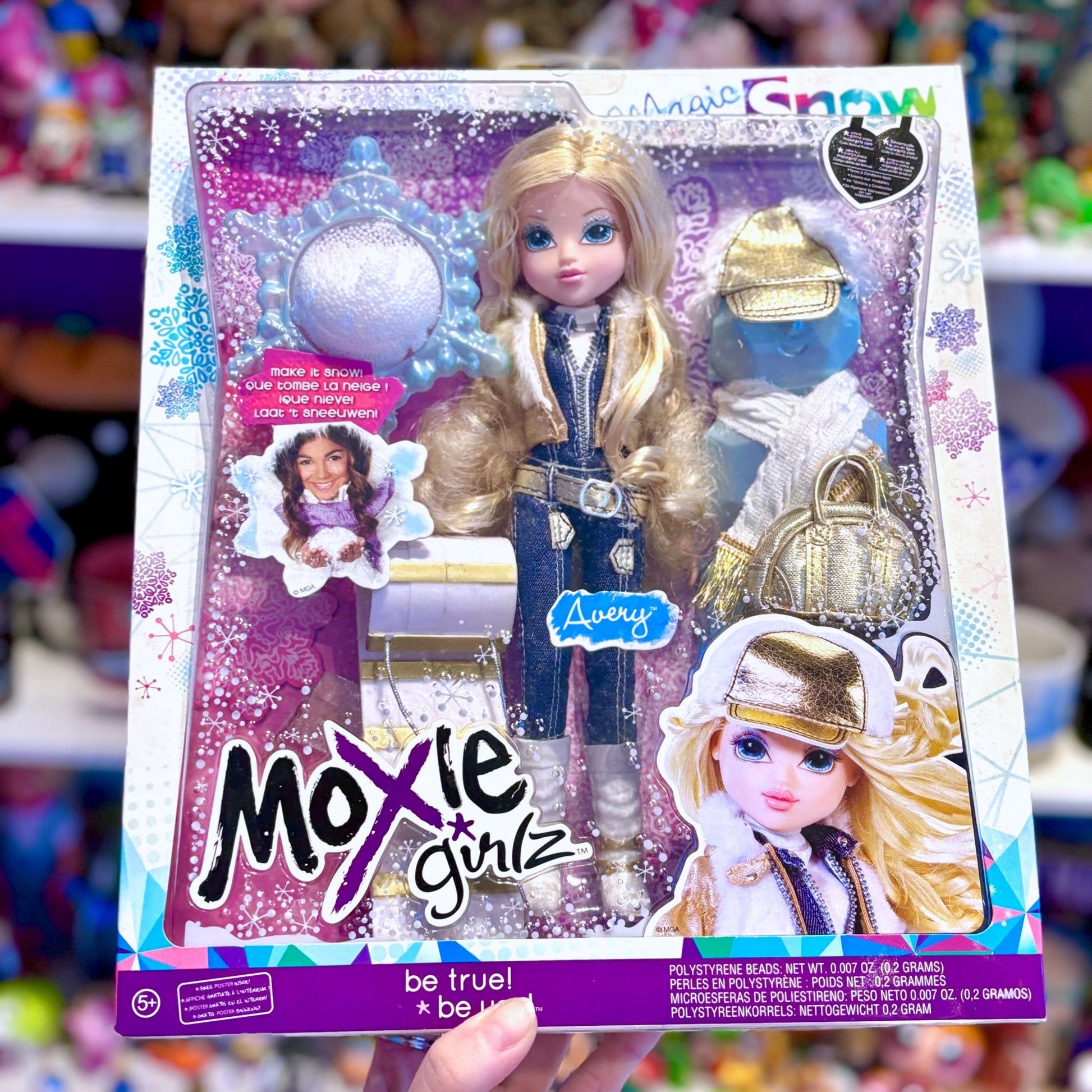 Moxie Girlz: Magic Snow Avery Doll (NIB, MGA, 2009) - PopCultGang