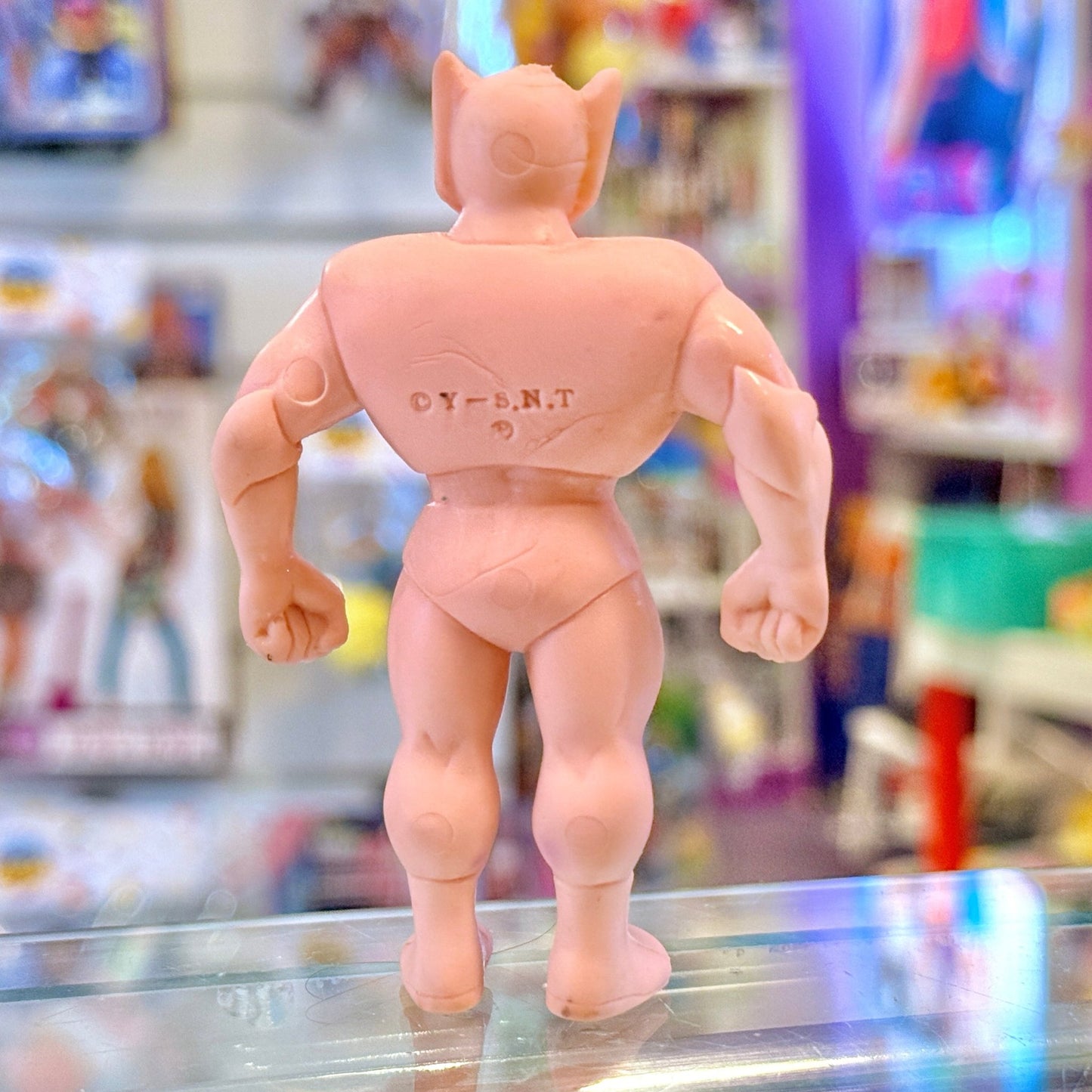 M.U.S.C.L.E. - Robin Mask Kinnikuman: Kinkeshi Rubber Figure (80s) - PopCultGang