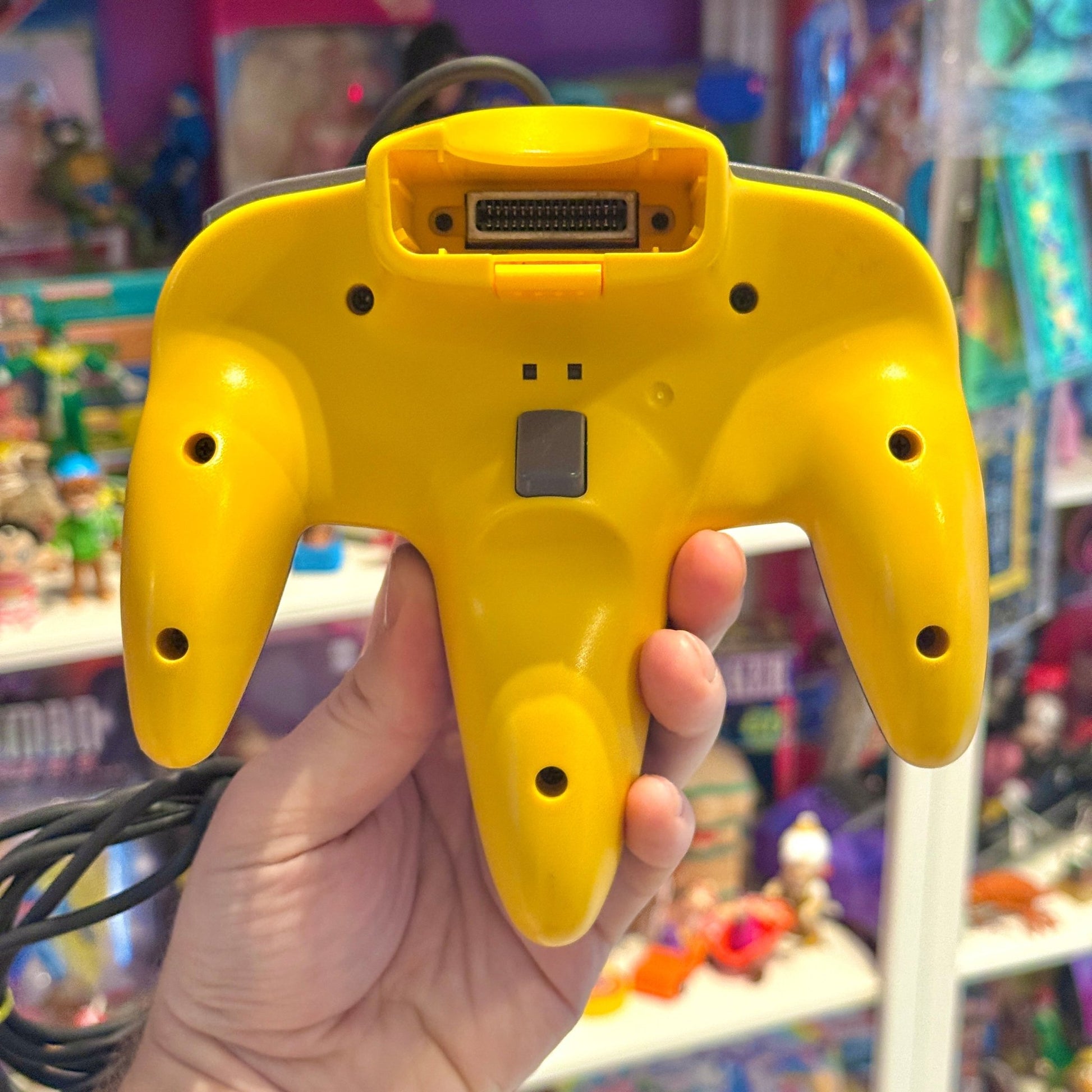 Nintendo 64: Pokemon Pikachu Edition - Super Mario 64 Variant - European Exclusive (CIB, 90s) - PopCultGang