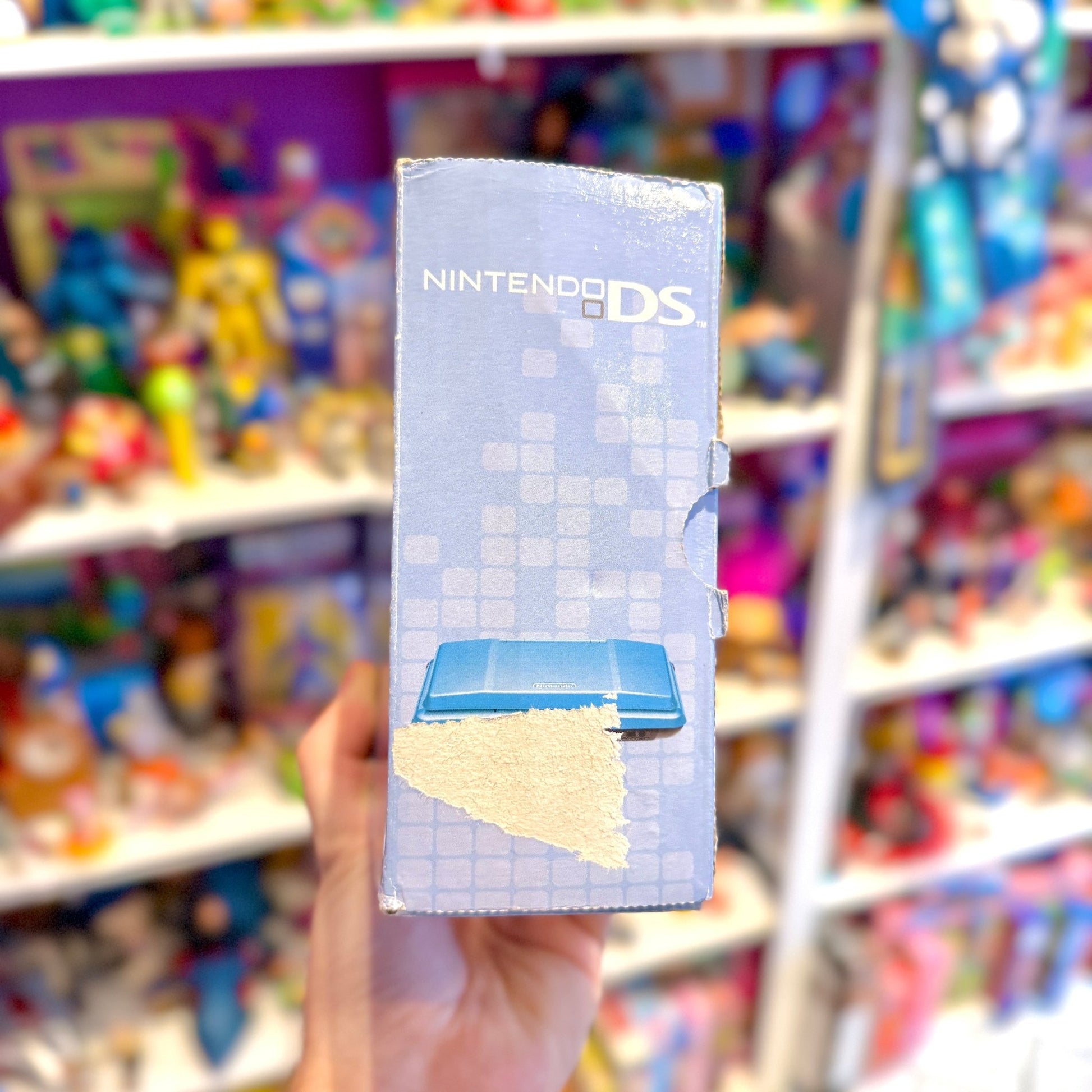 Nintendo DS: Sky Blue (complete in box) - PopCultGang