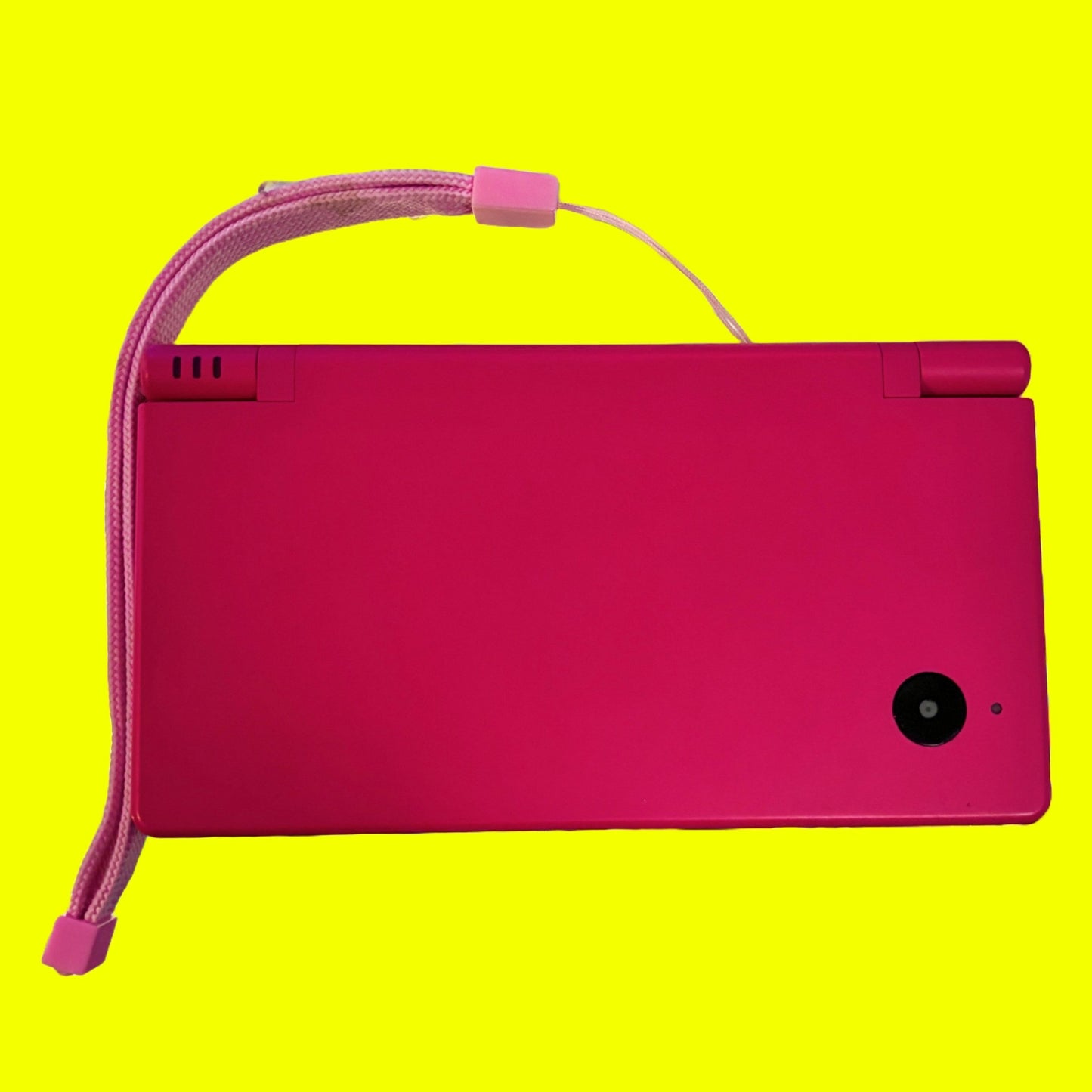 Nintendo DSi (Pink) - PopCultGang