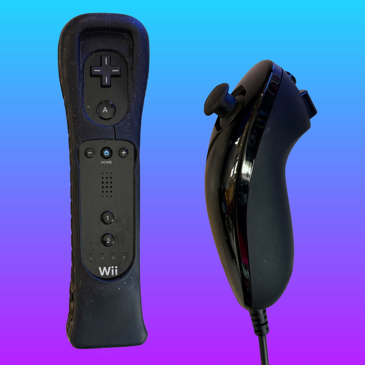 Nintendo Wii Black Console + Wii Mote, Nunchuck & Wii Potion Plus - PopCultGang