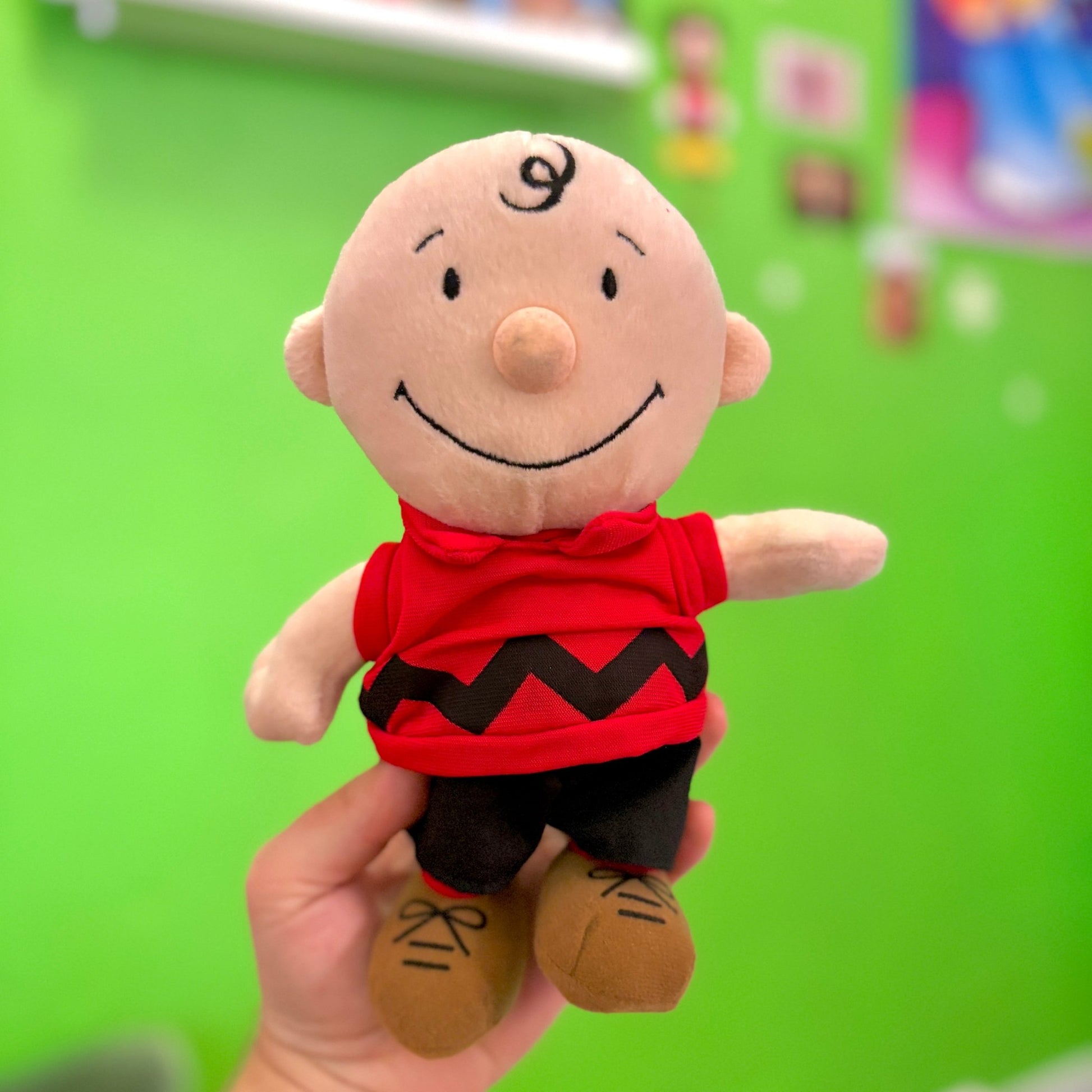 Peanuts: Charlie Brown Plushie (2002) - PopCultGang