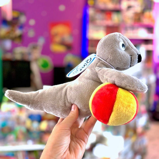 Pingu: Robbie The Seal Plush (2011) - PopCultGang