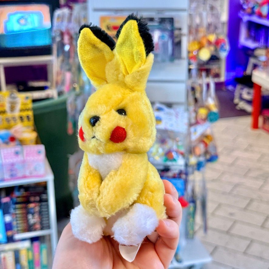 Pokemon: Bootleg Pikachu Bunny Rabbit Plush 10 Cm (90s) - PopCultGang