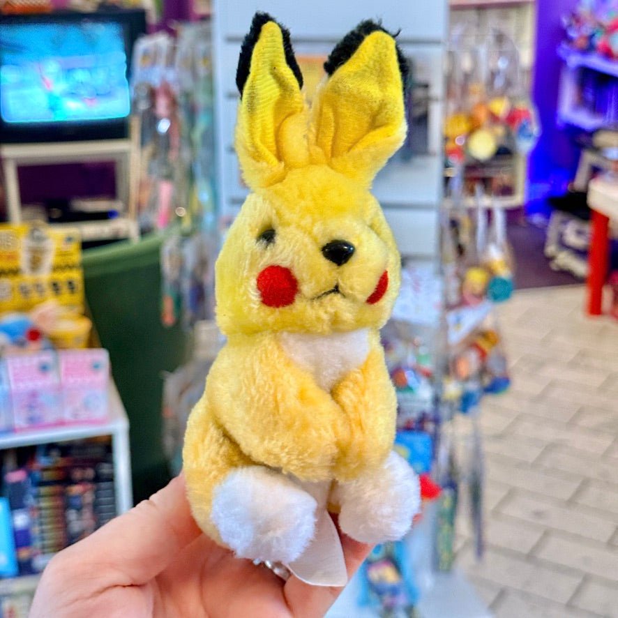 Pokemon: Bootleg Pikachu Bunny Rabbit Plush 10 Cm (90s) - PopCultGang