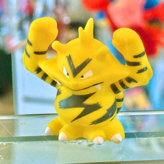 Pokemon: Electabuzz Finger Puppet Figure (Bandai, 1997) - PopCultGang