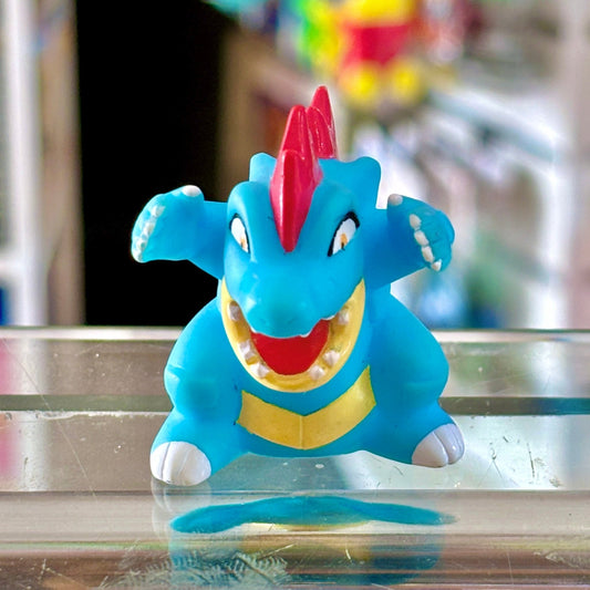 Pokemon: Feraligatr Finger Puppet Figure (Bandai, 2007) - PopCultGang