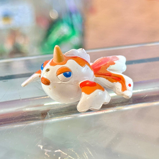 Pokemon: Goldeen Collectible Mini Figure (TOMY, Nintendo, 90s) - PopCultGang