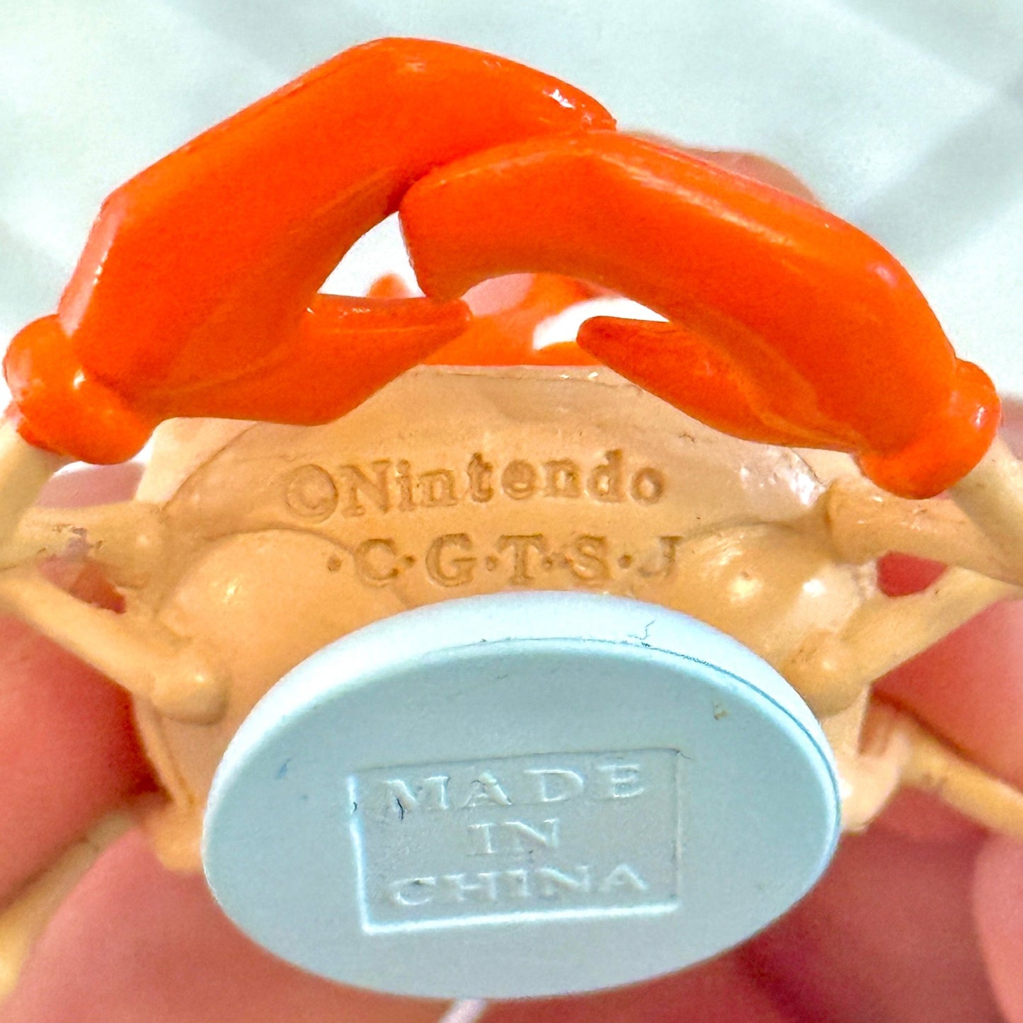 Pokemon: Krabby Collectible Mini Figure (TOMY, Nintendo, 90s) - PopCultGang