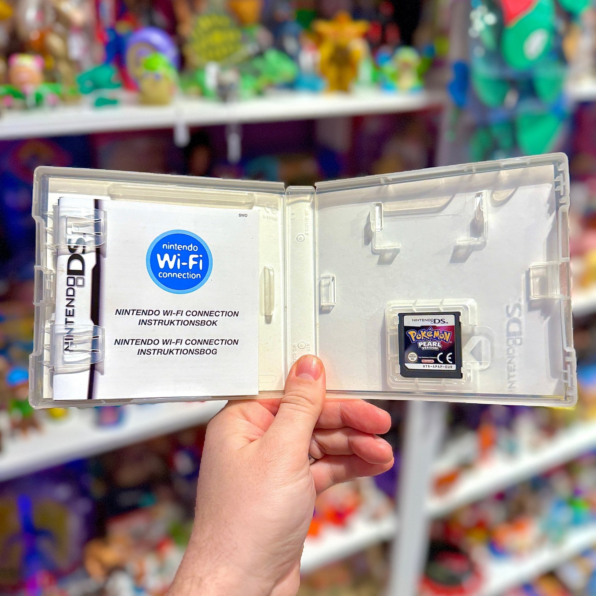 Pokemon: Pearl Version (Nintendo DS) - PopCultGang