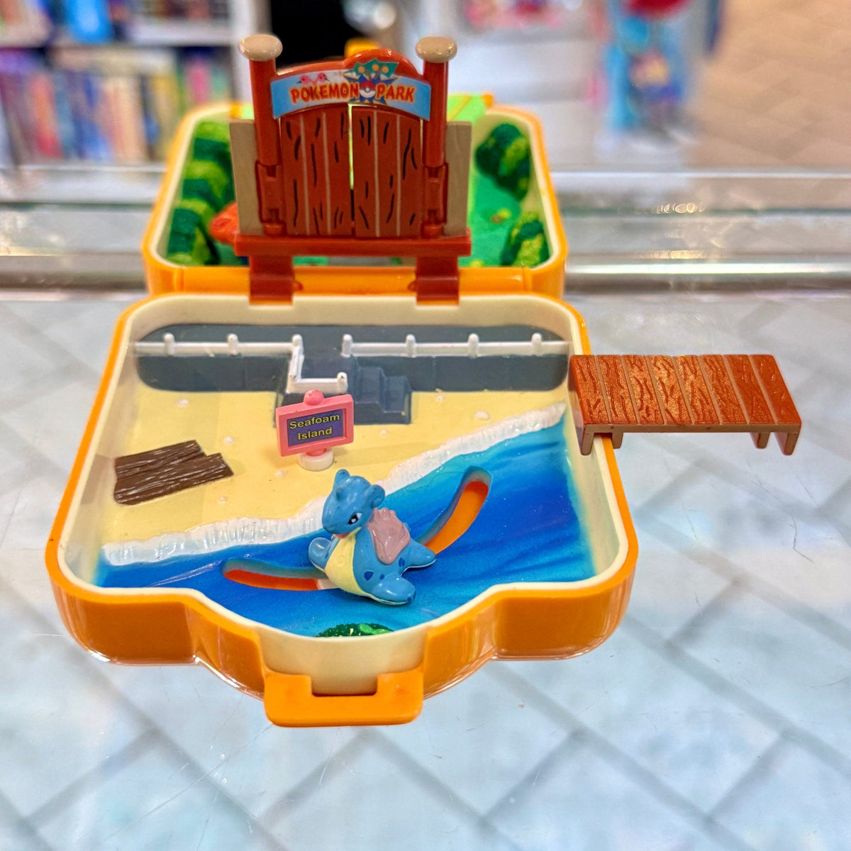Pokemon Pocket Playsets: Park Adventure With Lapras & Vileplume (Hasbro, Tomy, 1997) - PopCultGang