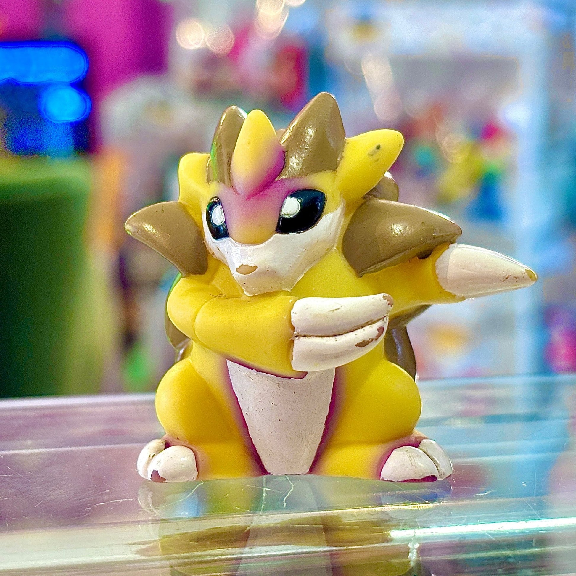Pokemon: Sandslash Finger Puppet Figure (Bandai, 1997) - PopCultGang