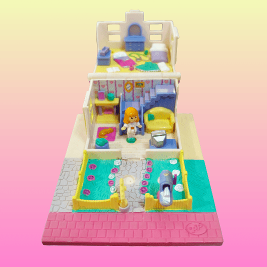 Polly Pocket: Polly's Cozy Cottage Playset + 1 Figure (1993) - PopCultGang