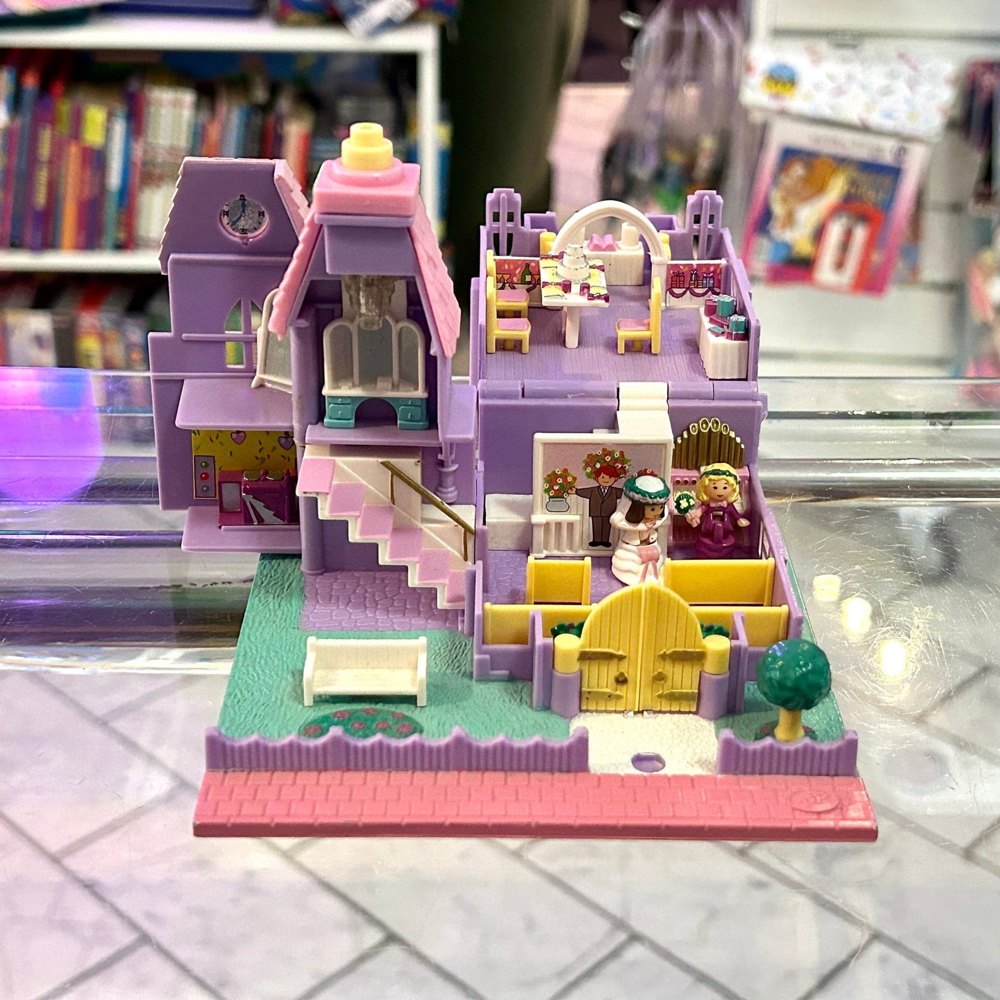 Polly Pocket: Wedding Chapel (1993) - PopCultGang