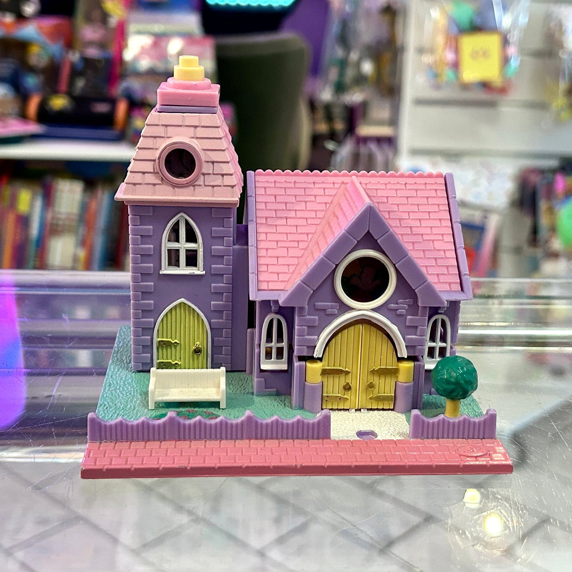 Polly Pocket: Wedding Chapel (1993) - PopCultGang