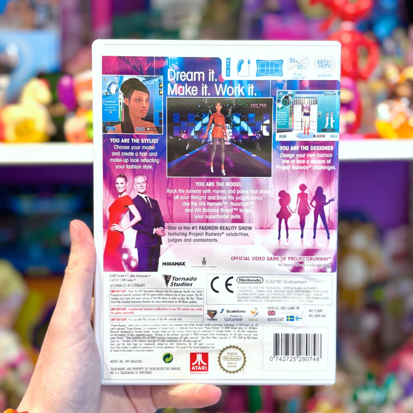 Project Runway (Wii) - PopCultGang