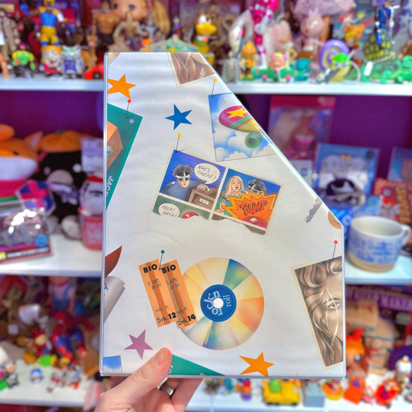 Quirky 90s Magainze File - holder Organizer - PopCultGang