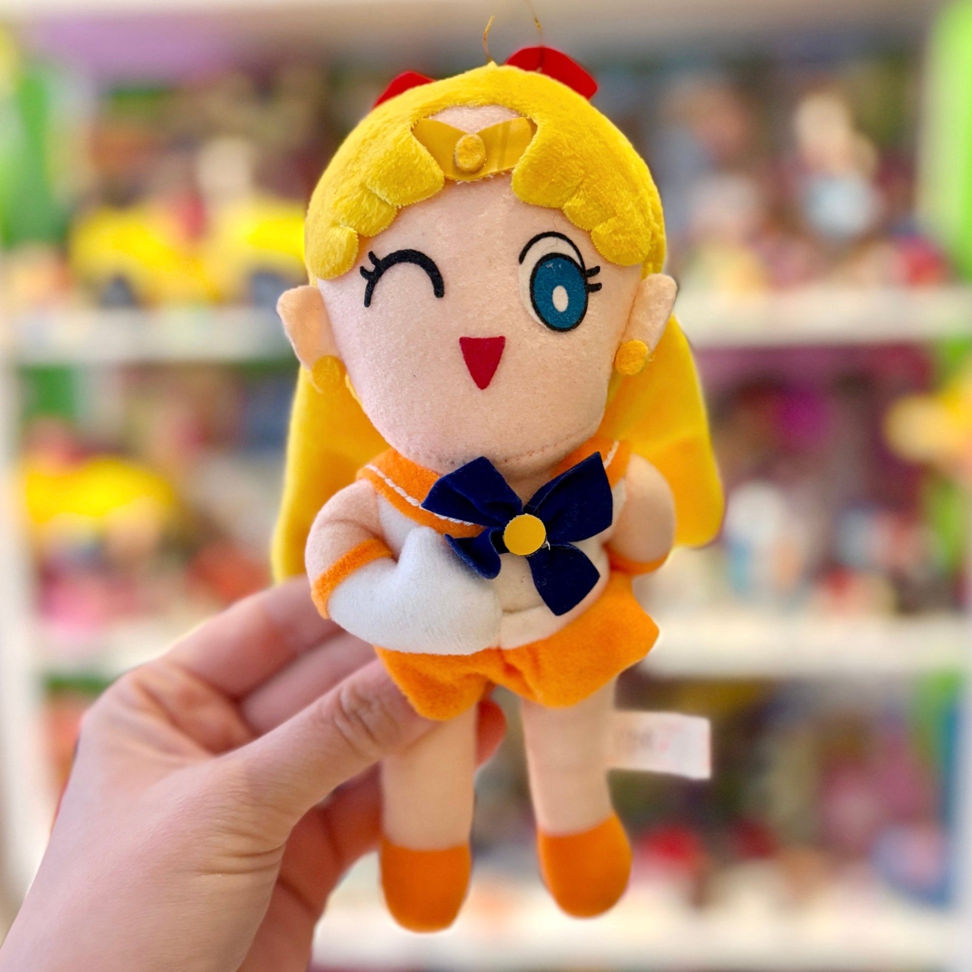 Sailor Moon R Sailor Venus Plush (Banpresto, 90s) - PopCultGang
