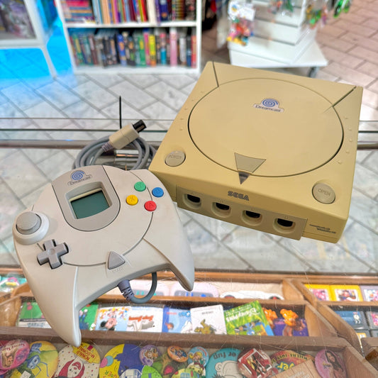 Sega Dreamcast + Controller + VMU - PopCultGang
