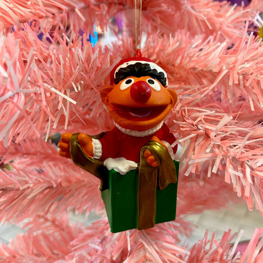 Sesame Street: Ernie Holiday Ornament (90's) - PopCultGang