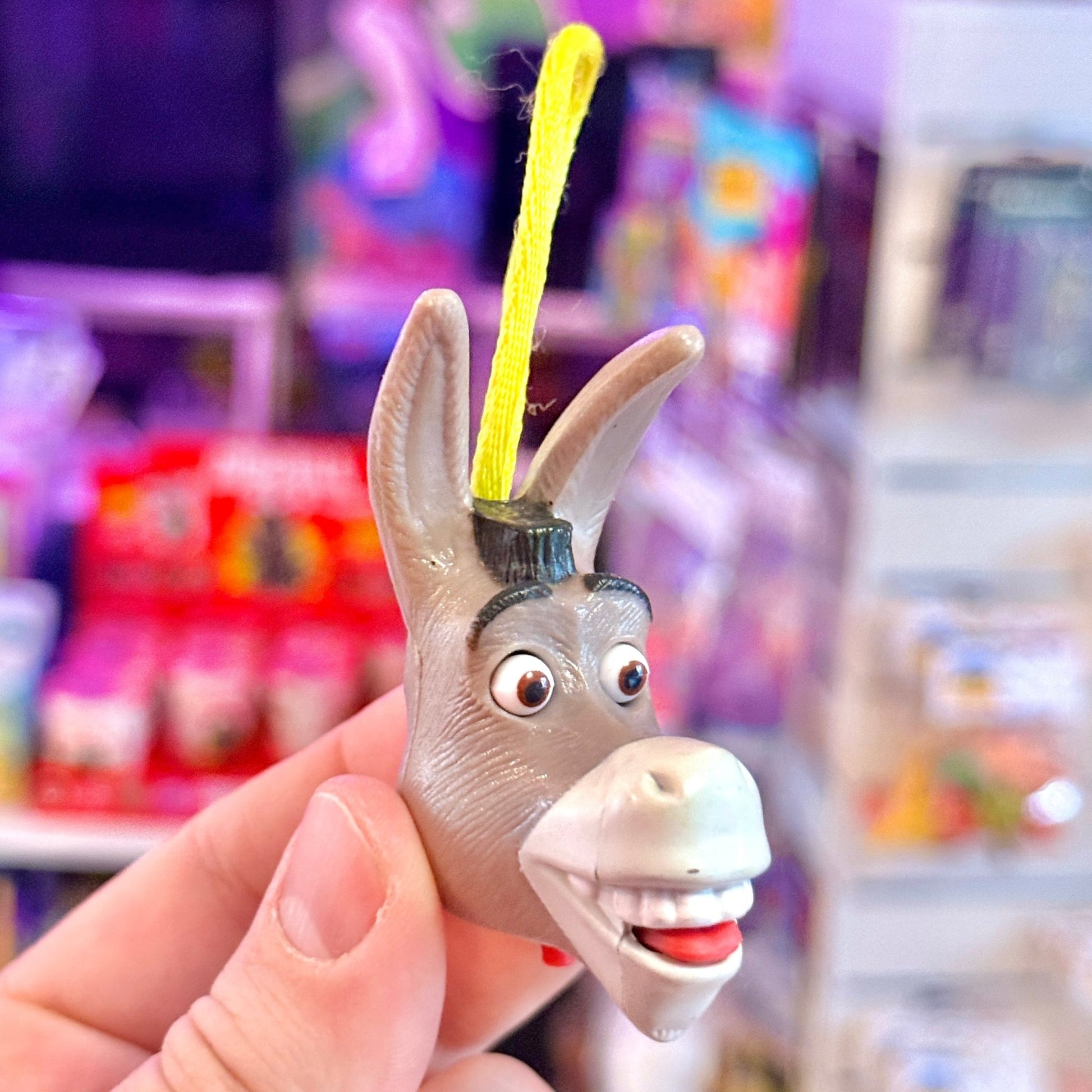 Shrek: Donkey Funny Face Dangler (Nestle, 2004) - PopCultGang