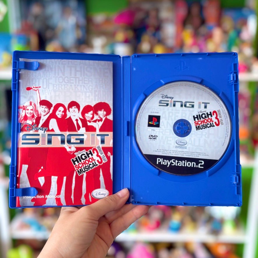 Sing It: High School Musical 3 - Senior Year (PS2) - PopCultGang