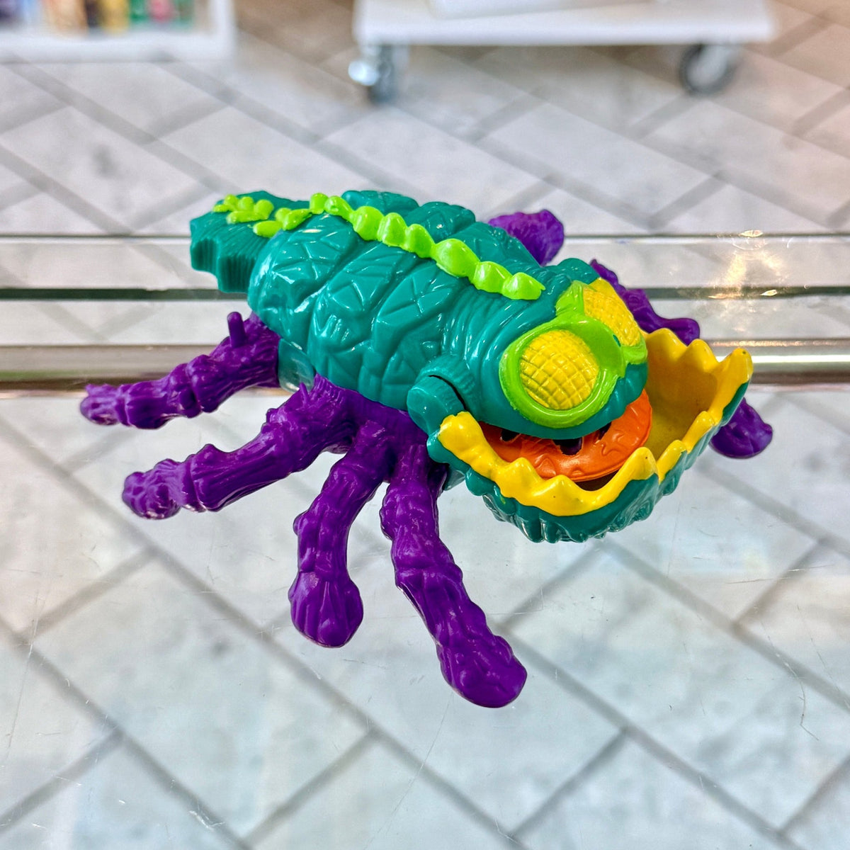 Spider-Man: Sneak Attack - Bug Busters - Jaw Breaker Action Figure (Marvel, Toy Biz, 1998) - PopCultGang