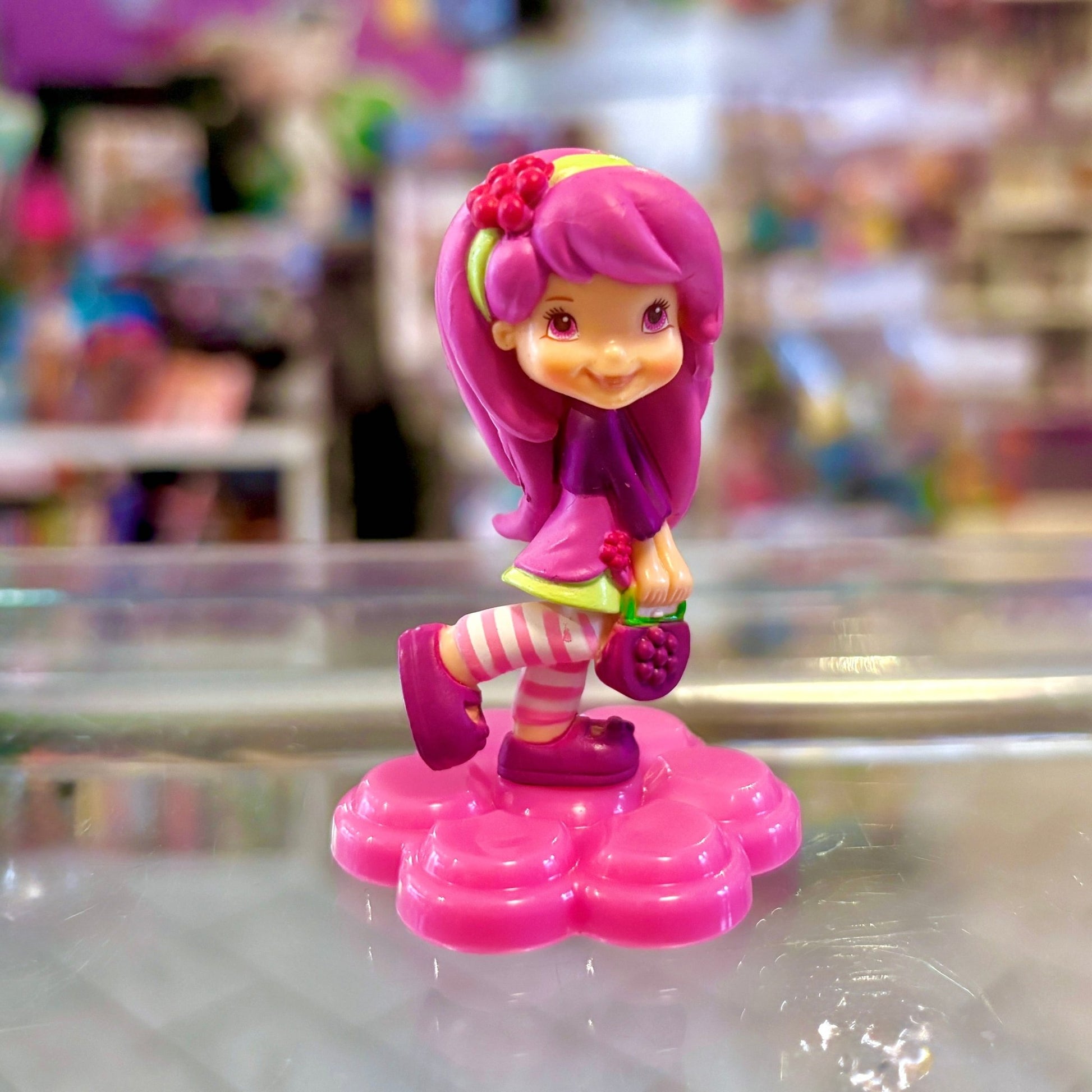 Strawberry Shortcake Collectible Minifigures: Raspberry Torte (Hasbro, 2009) - PopCultGang