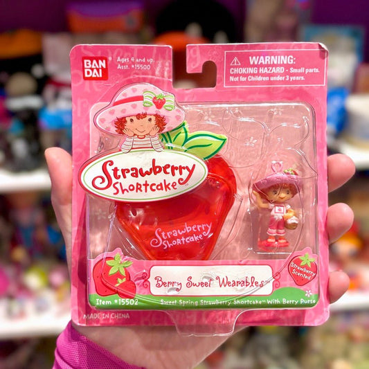 Strawberry Shortcake: Sweet Spring Strawberry Shortcake Figure With Berry Puse (Bandai, 2003) - PopCultGang
