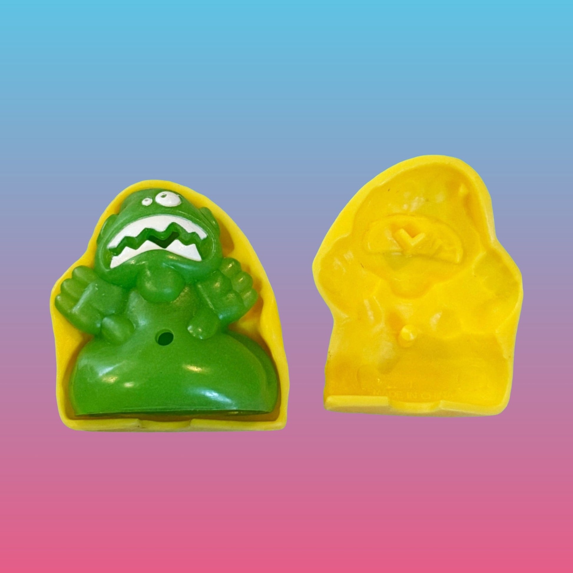 Sugar Puffs: Glo Ghost - Glow In The Dark Figures (various designs, 90s) - PopCultGang