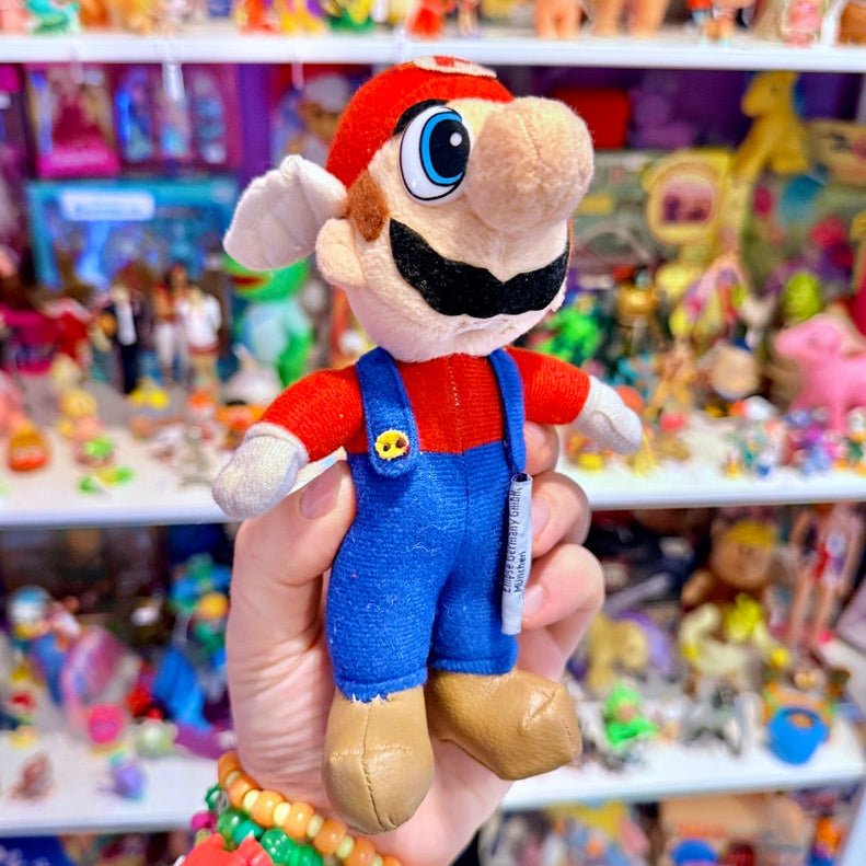 Super Mario 64: Wing-Cap Mario Small Plush (Nintendo, Elipse Germany GmbH, 1998) - PopCultGang