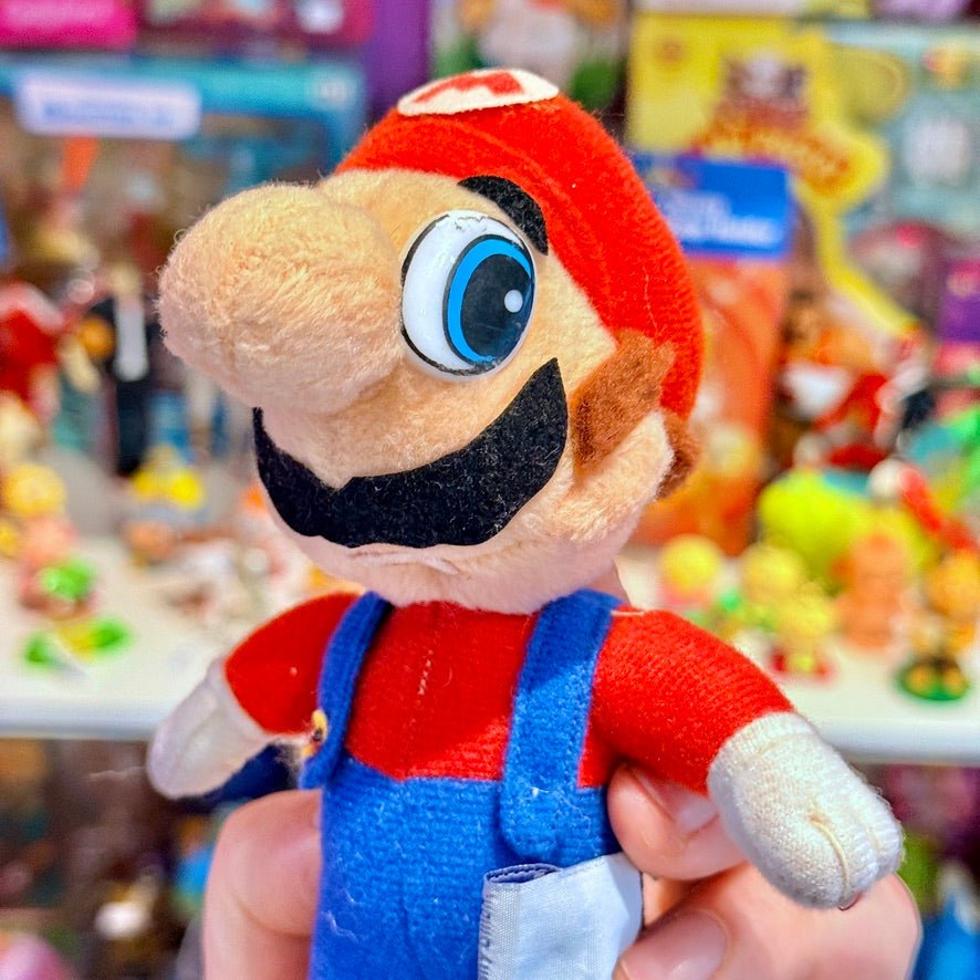 Super Mario 64: Wing-Cap Mario Small Plush (Nintendo, Elipse Germany GmbH, 1998) - PopCultGang