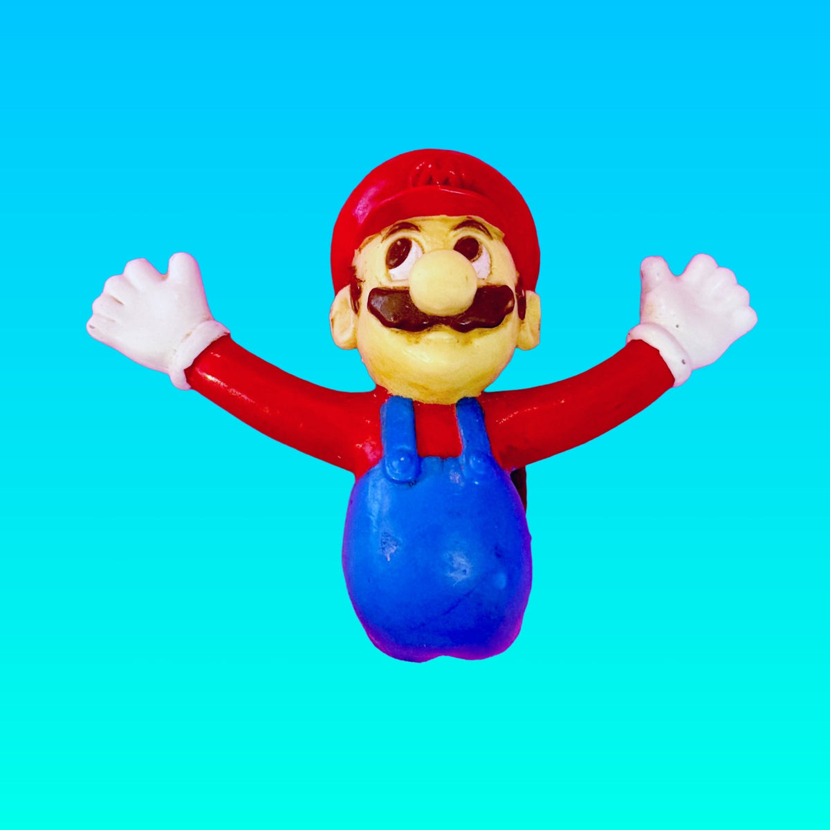Super Mario Bent Hanging Mini Figure - Rare Cereal Toy (Kelloggs, 1999) - PopCultGang