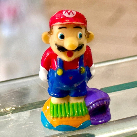 Super Mario Green Feet Mini Figure (Zaini, Nintendo, 1996) - PopCultGang